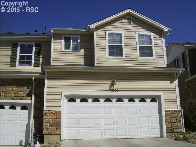 3932 Diamond Ridge View Colorado Springs, CO 80918 - Photo 2 of 13 Gallery Image 2
