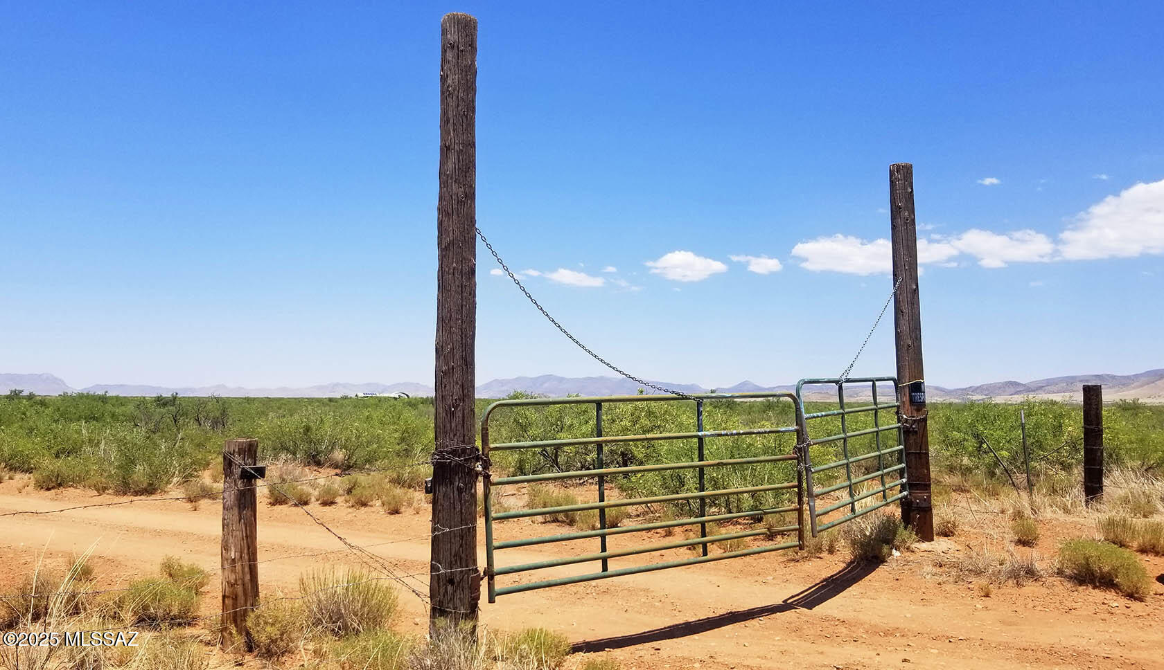 60-ac South Cross Creek Road, Unit 4 Pearce, AZ 85625 - Photo 39 of 39 Gate view NE