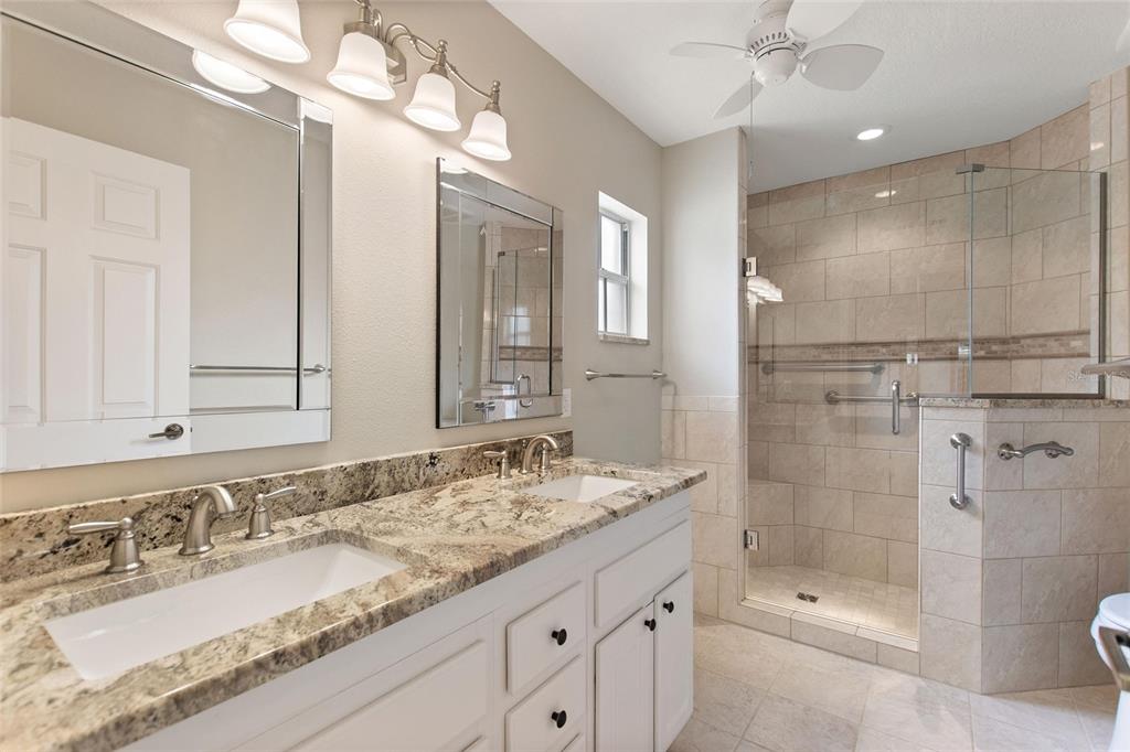 125 Ridge View Drive Davenport, FL 33837 - Photo 7 of 59 Gallery Image 7