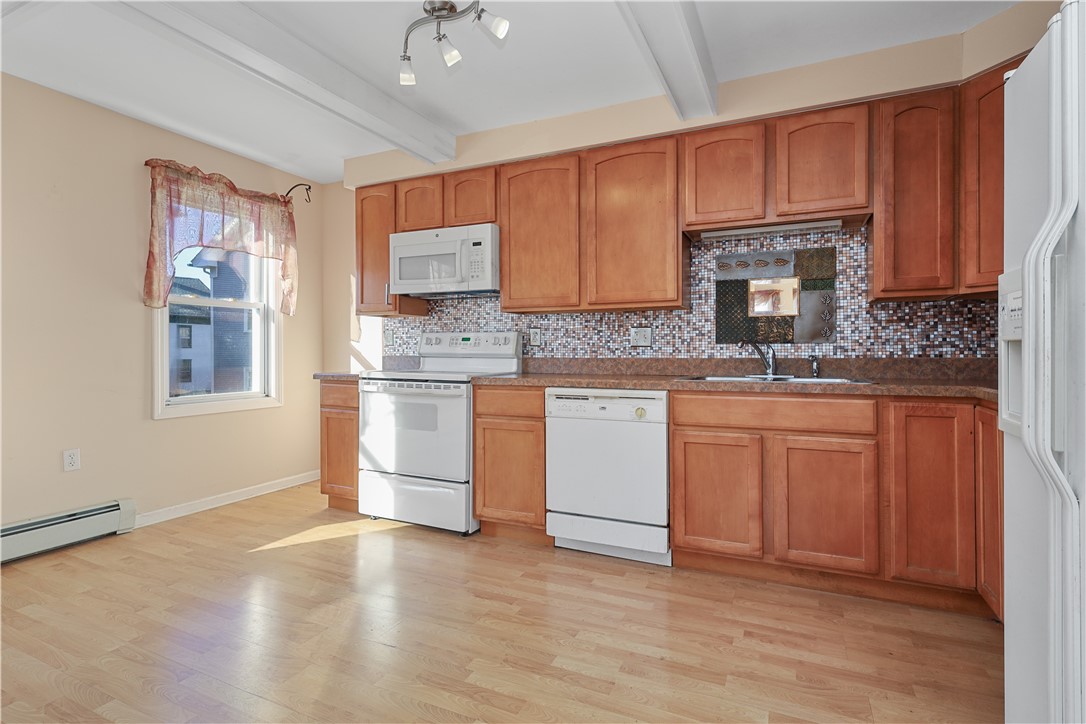 186 Church Street, Unit B Woonsocket, RI 02895 - Photo 2 of 34 Gallery Image 2