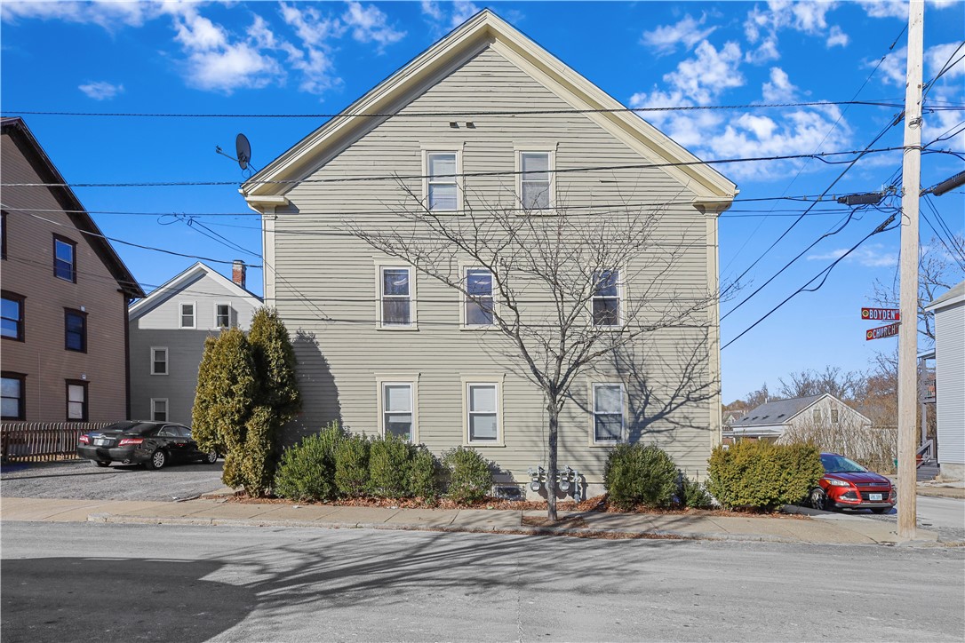 186 Church Street, Unit B Woonsocket, RI 02895 - Photo 28 of 34 Gallery Image 28