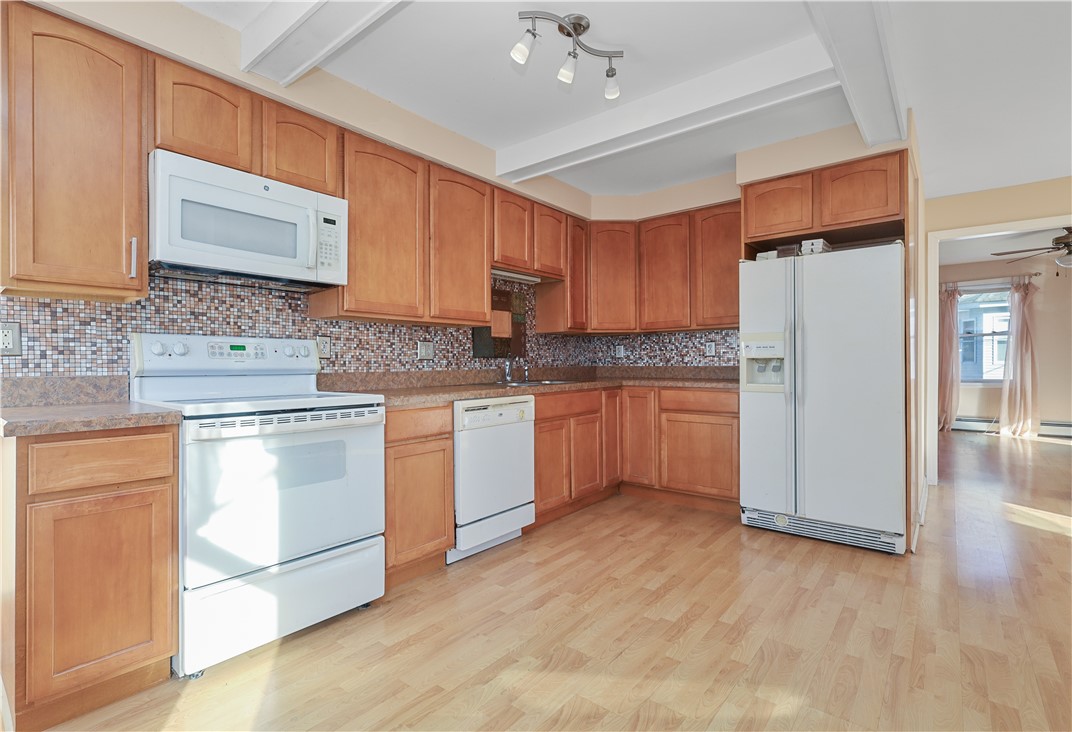 186 Church Street, Unit B Woonsocket, RI 02895 - Photo 3 of 34 Gallery Image 3
