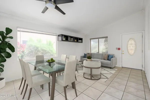 $441,500 | 542 West Princeton Avenue, Gilbert, AZ 85233