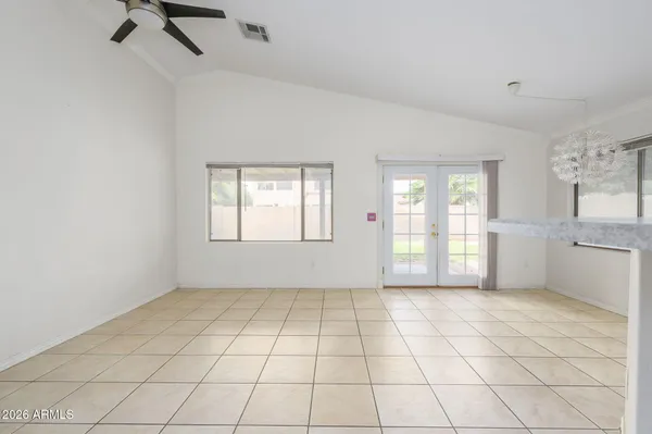 $441,500 | 542 West Princeton Avenue, Gilbert, AZ 85233