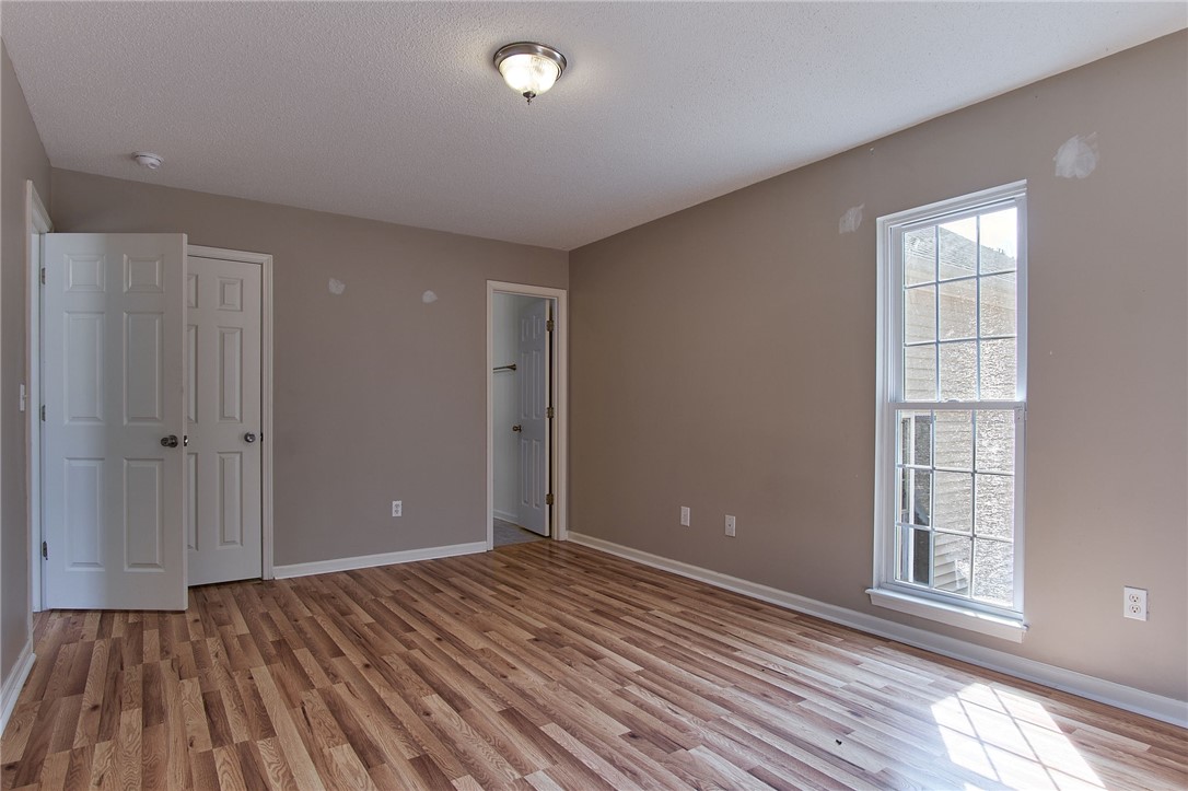 801 Windrush Lane Seneca, SC 29672 - Photo 11 of 44