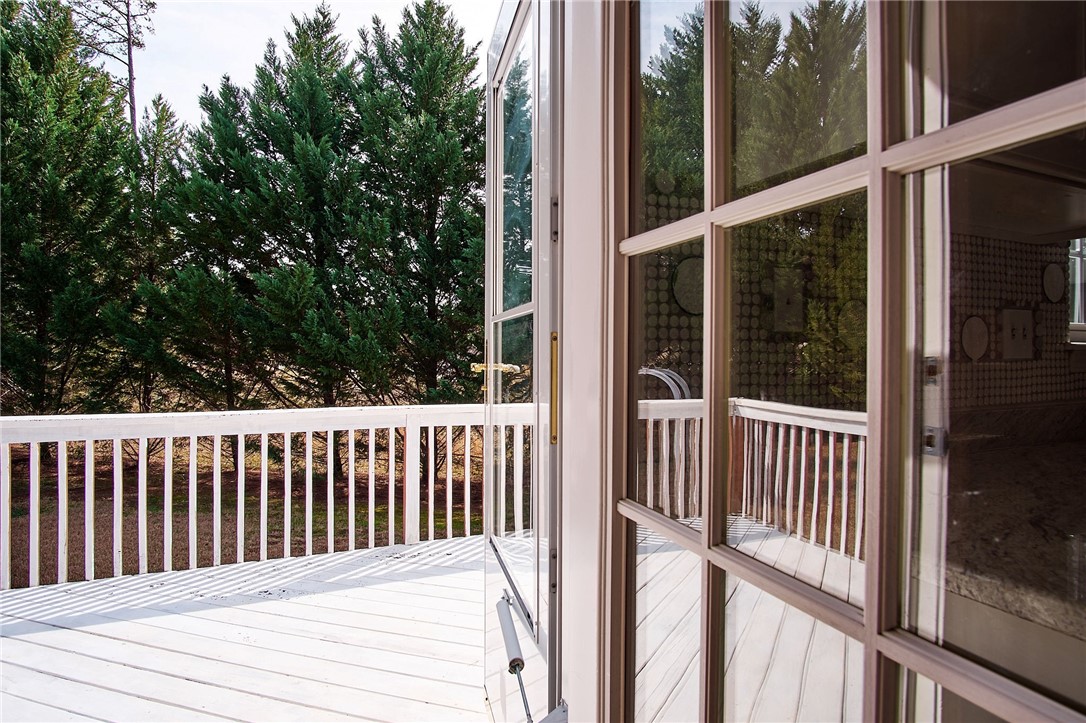 801 Windrush Lane Seneca, SC 29672 - Photo 31 of 44