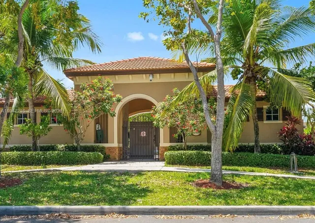 $449,000 | 8884 Southwest 220th Lane, Cutler Bay, FL 33190