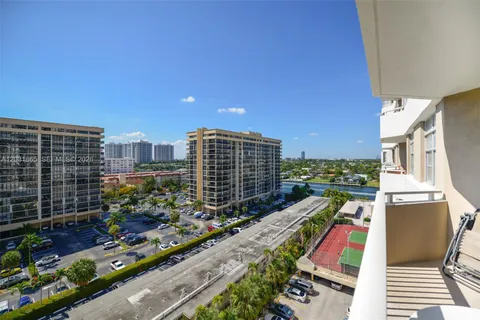$369,000 | 1985 South Ocean Drive, Unit 4G, Hallandale Beach, FL 33009