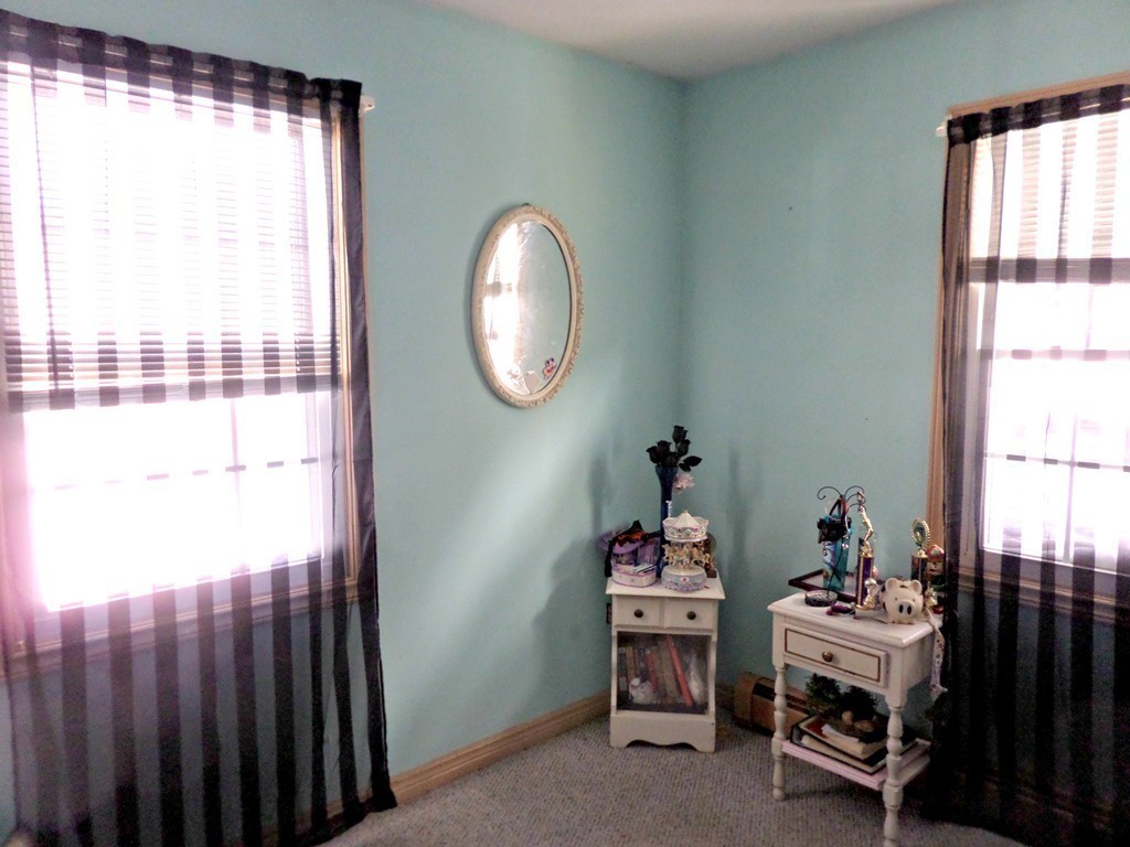 2 R Jones Road Spencer, MA 01562 - Photo 18 of 25