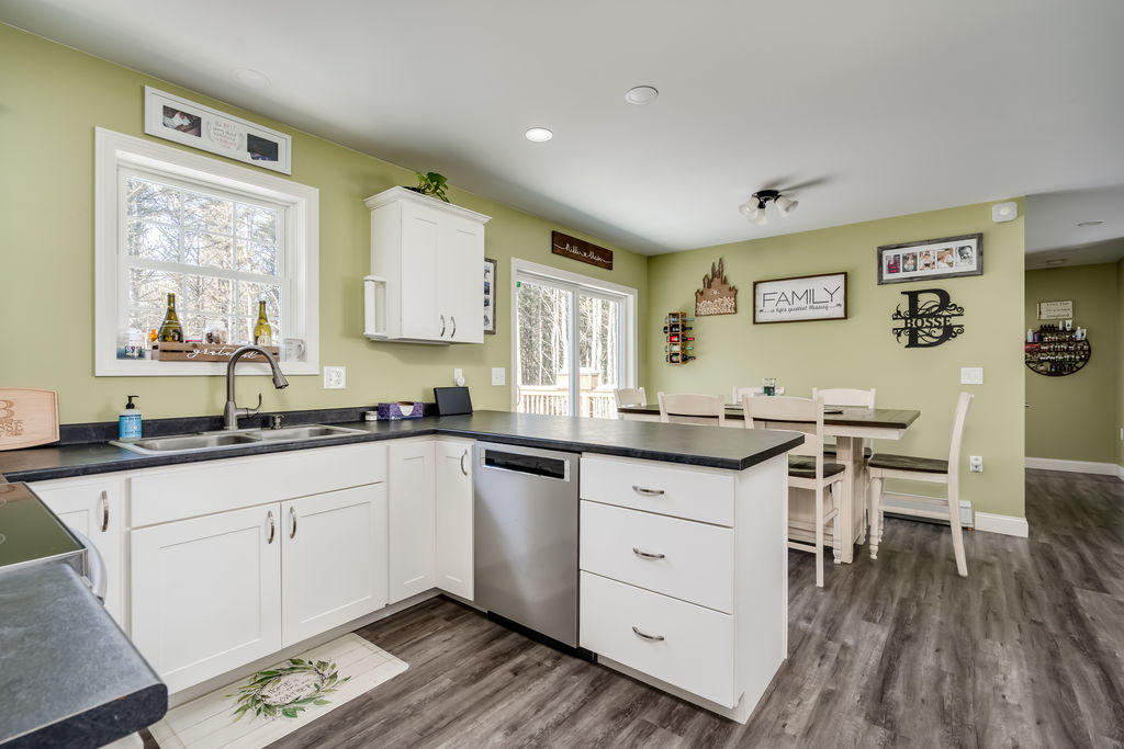 34 Upland Road Wiscasset, ME 04578 - Photo 12 of 32 012_34uplandrdwiscasset-13