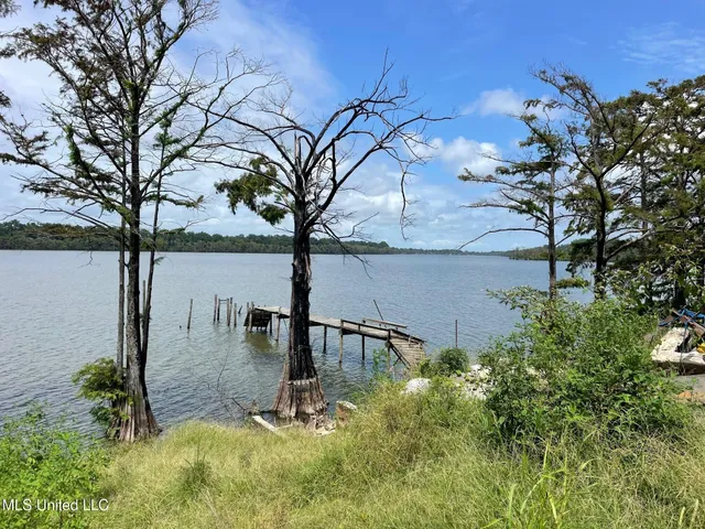$85,000 | 980 Moon Lake Road, Dundee, MS 38626