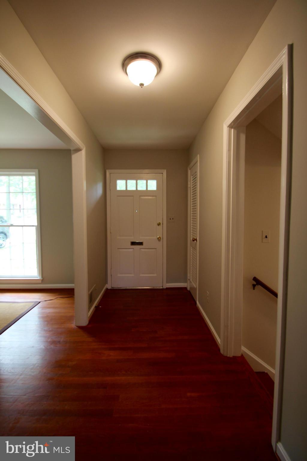 12005 Old Bridge Road North Bethesda, MD 20852 - Photo 3 of 20 Interior (General)