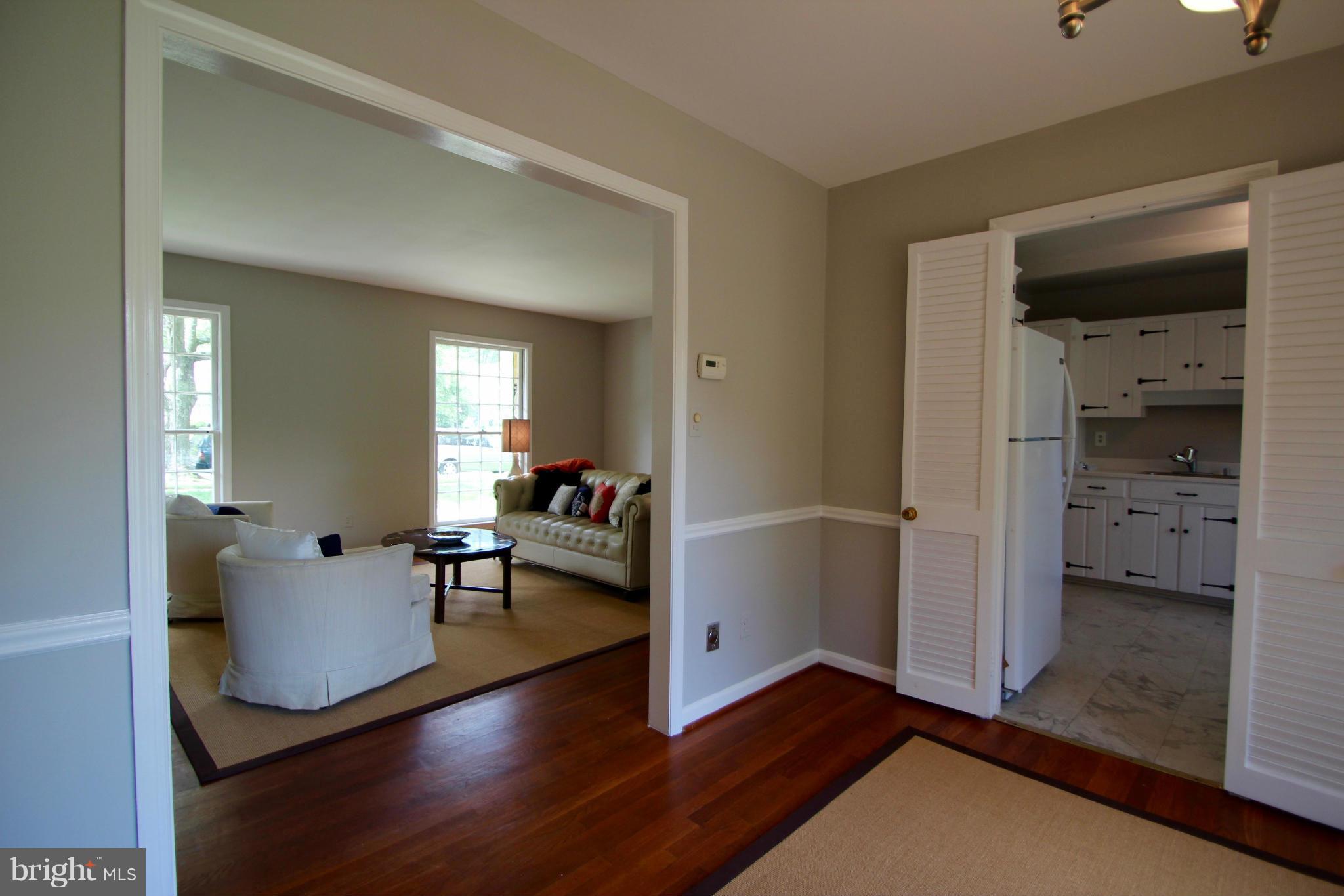 12005 Old Bridge Road North Bethesda, MD 20852 - Photo 7 of 20 Dining Room