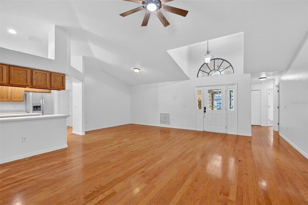 4943 Treasure Cay Road Tavares, FL 32778 - Photo 9 of 46