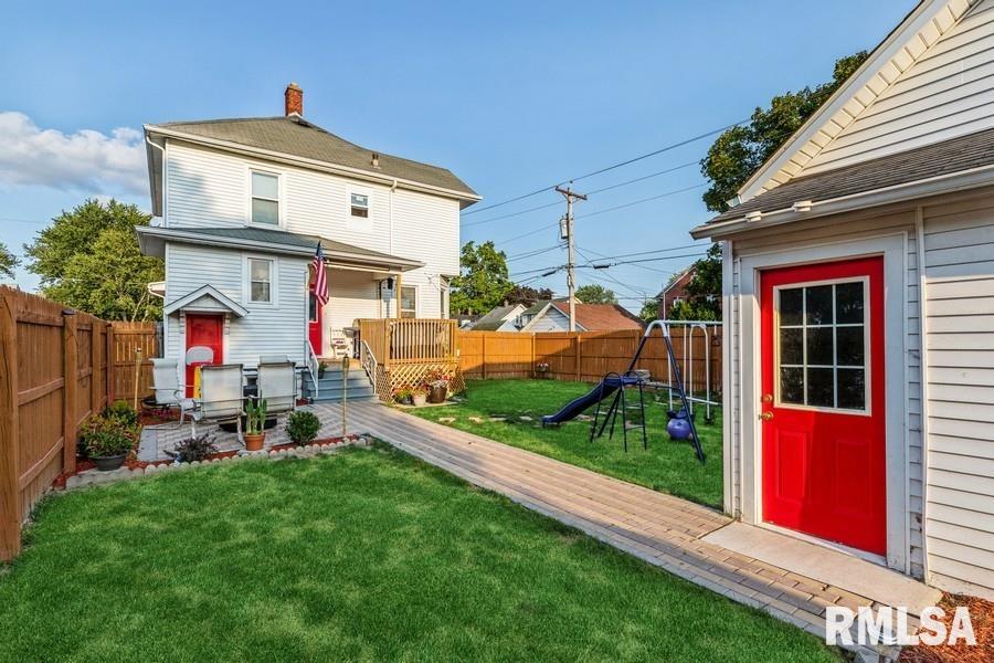 2207 18th Street C, IA 52722 - Photo 15 of 15