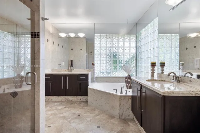 $850,000 | 8195 Northwest 41st Street, Coral Springs, FL 33065