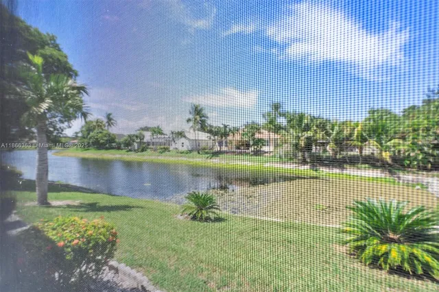 $850,000 | 8195 Northwest 41st Street, Coral Springs, FL 33065