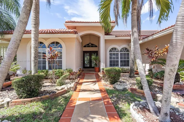 $850,000 | 8195 Northwest 41st Street, Coral Springs, FL 33065