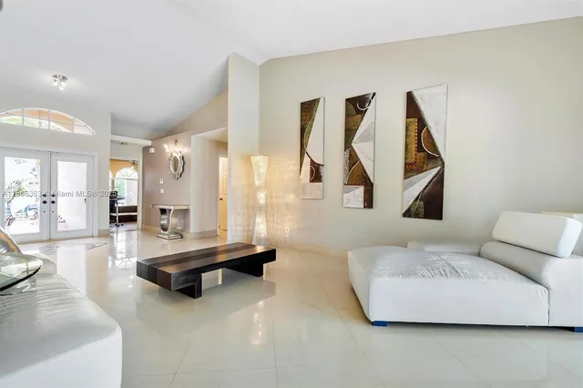 $850,000 | 8195 Northwest 41st Street, Coral Springs, FL 33065