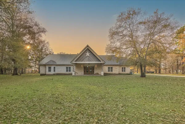 $1,175,000 | 20205 Highway 146, Liberty, TX 77575