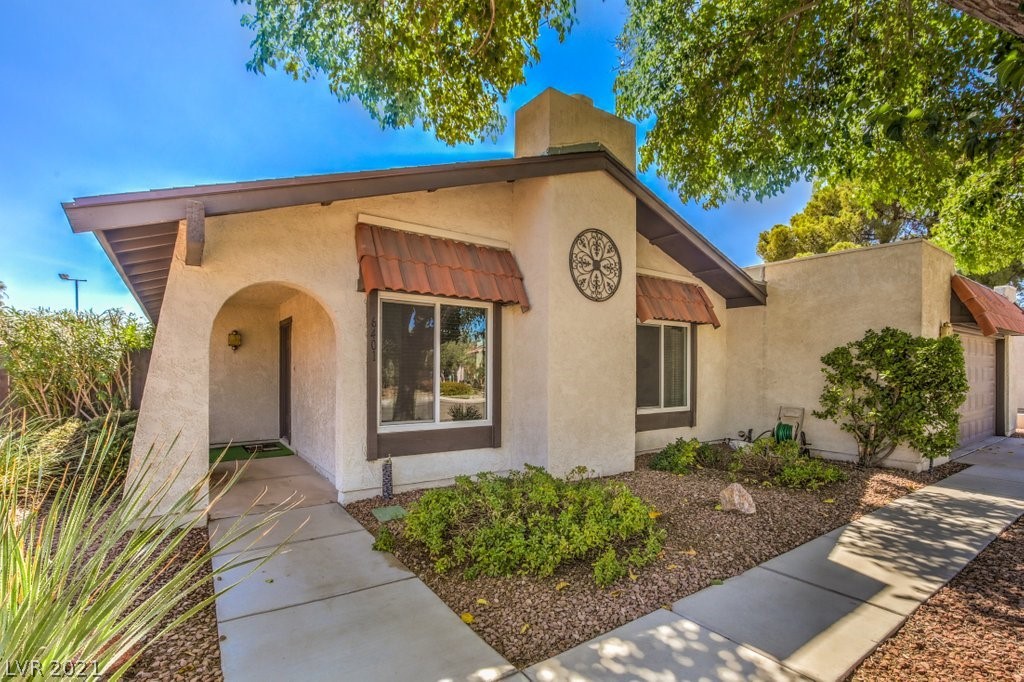 6401 Waterthrush Way Las Vegas, NV 89103 - Photo 4 of 36