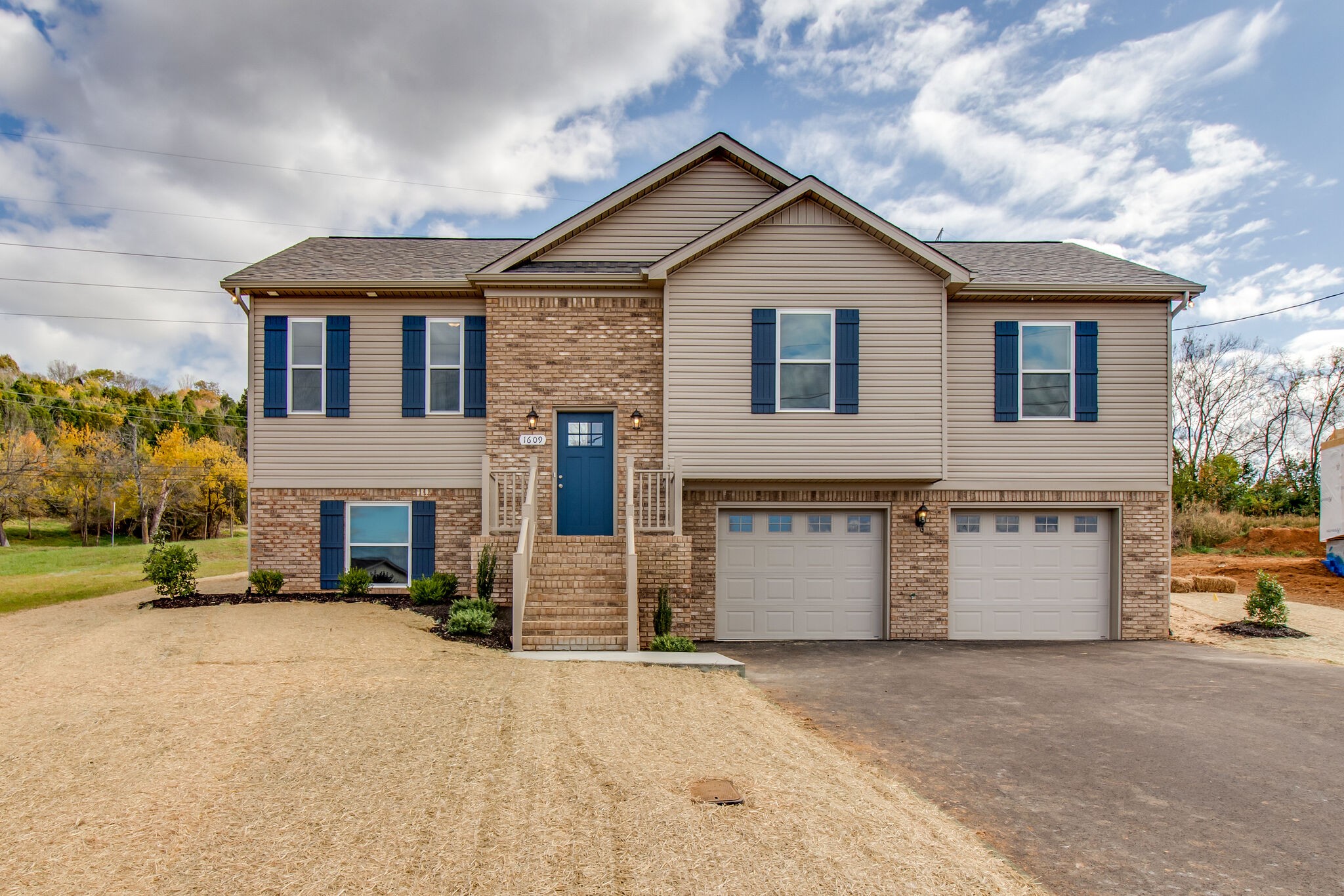 1609 Rugby Court Columbia, TN 38401 - Photo 1 of 31 Gallery Image 1