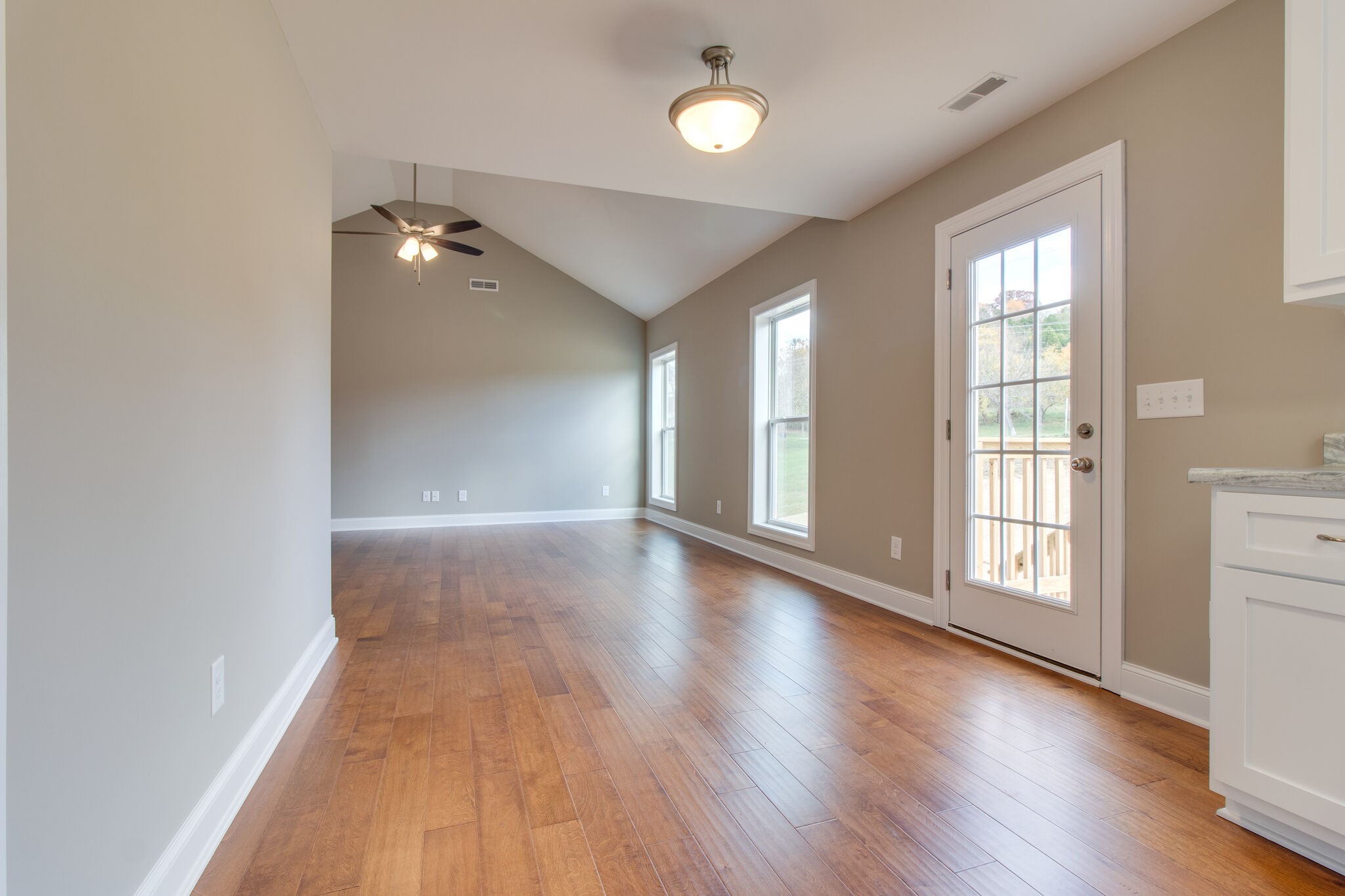 1609 Rugby Court Columbia, TN 38401 - Photo 19 of 31 Gallery Image 19