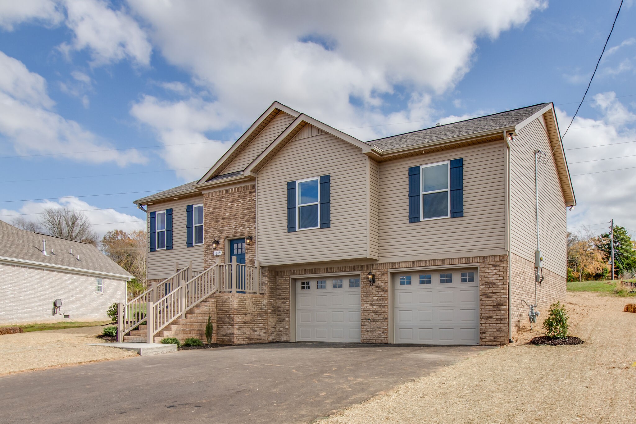 1609 Rugby Court Columbia, TN 38401 - Photo 3 of 31 Gallery Image 3