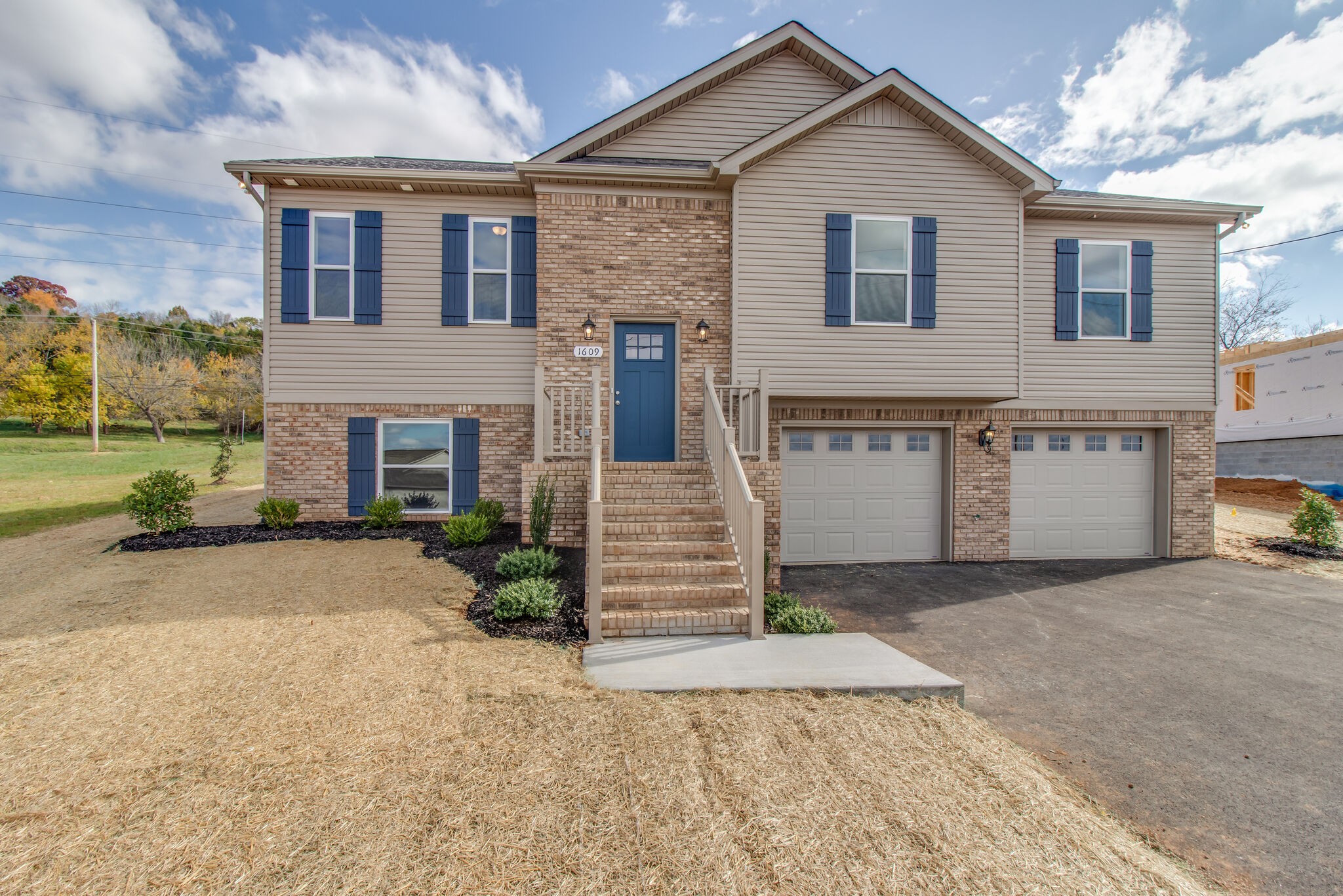 1609 Rugby Court Columbia, TN 38401 - Photo 4 of 31 Gallery Image 4