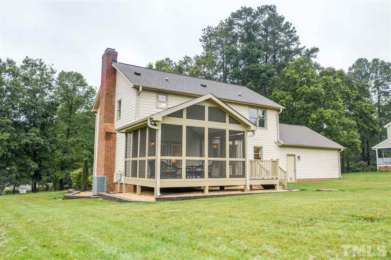 7905 Senter Farm Road Apex, NC 27539 - Photo 3 of 25 Gallery Image 3