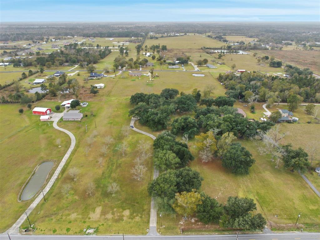 5898 Thompson Road Sulphur, LA 70665 - Photo 3 of 33