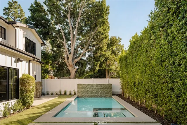 $25,000 | 4953 Edgerton Avenue, Encino, CA 91436