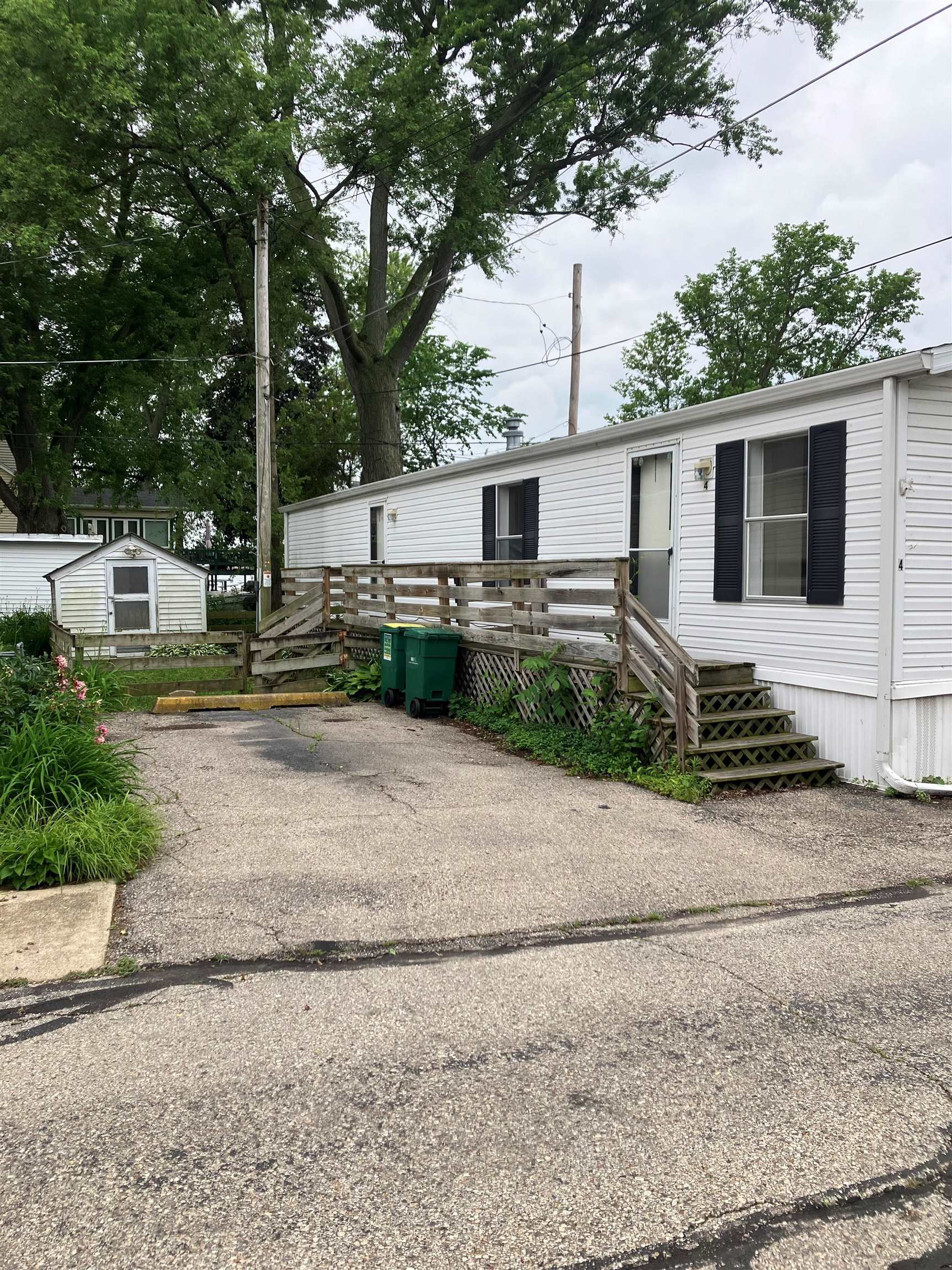 2120 South Riverside Drive, Unit 4 Beloit, WI 53511 - Photo 3 of 12