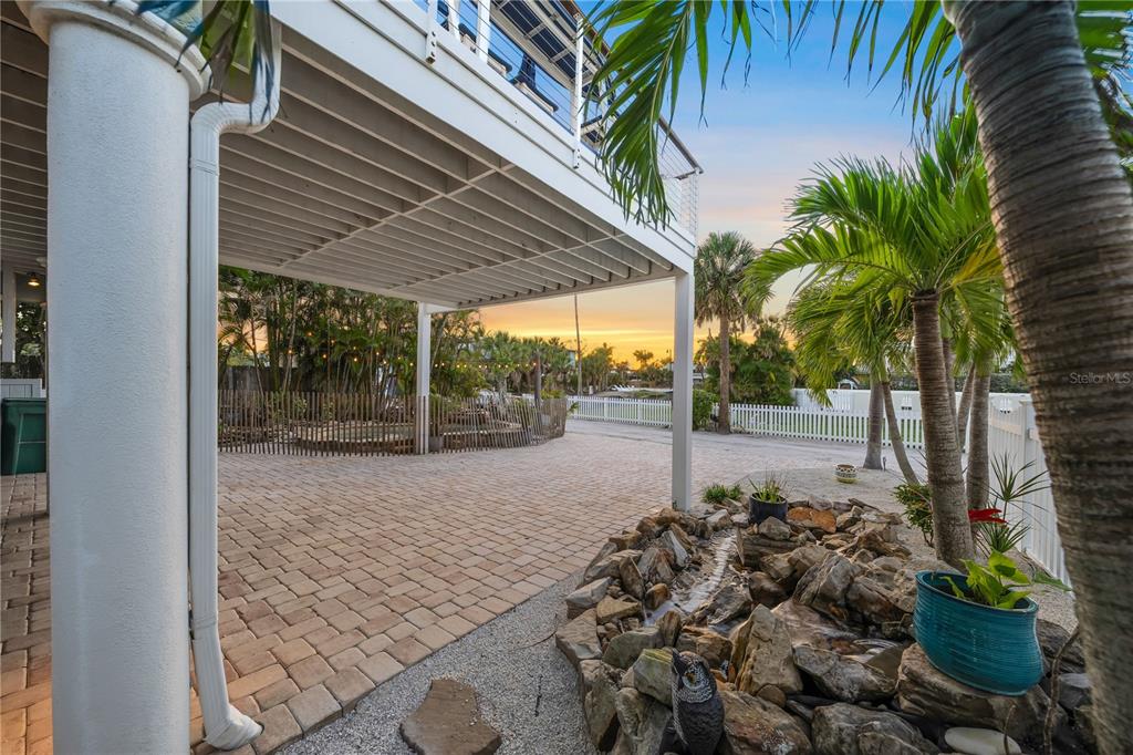 791 Broadway Street Longboat Key, FL 34228 - Photo 41 of 59