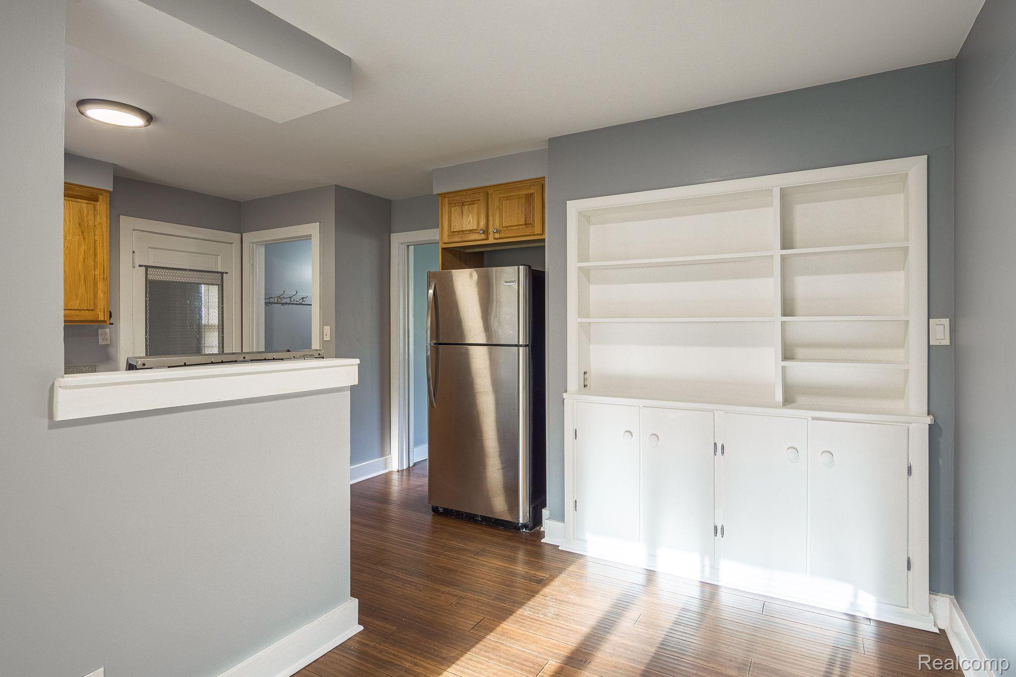 2281 Lancaster Road Bloomfield Hills, MI 48302 - Photo 12 of 37 Gallery Image 12
