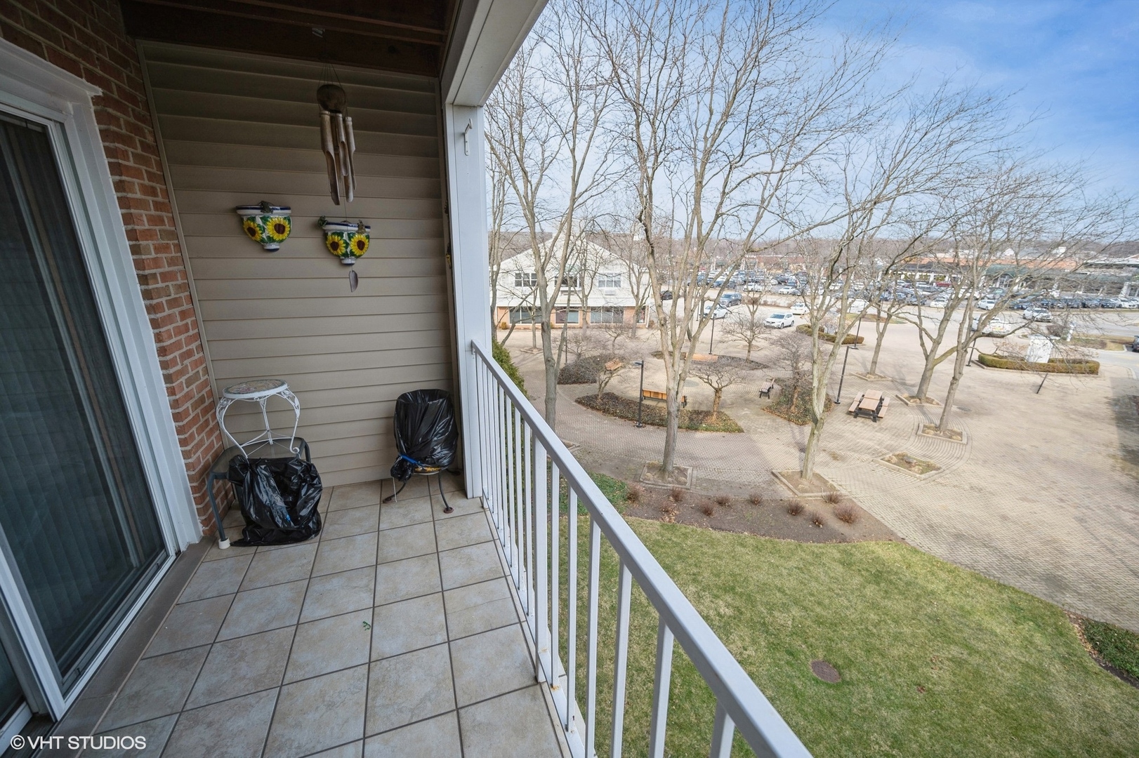 308 North Happ Road, Unit 307 Northfield, IL 60093 - Photo 12 of 13 Gallery Image 12