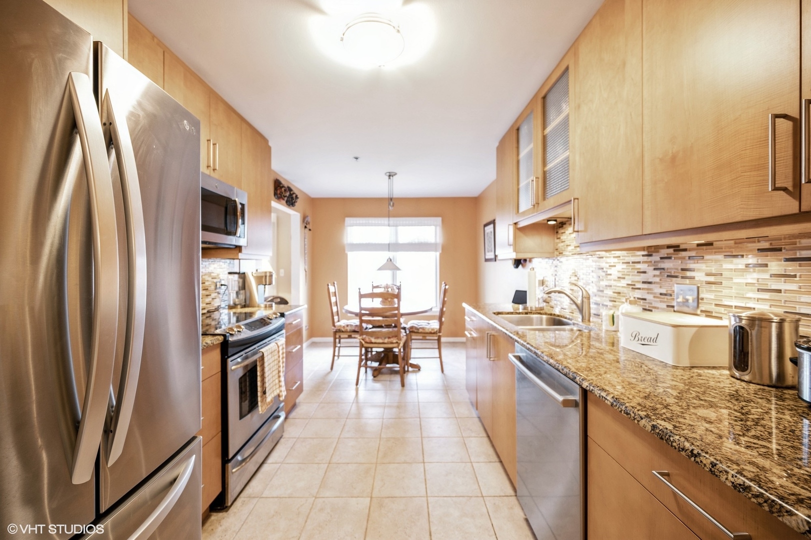 308 North Happ Road, Unit 307 Northfield, IL 60093 - Photo 5 of 13 Gallery Image 5