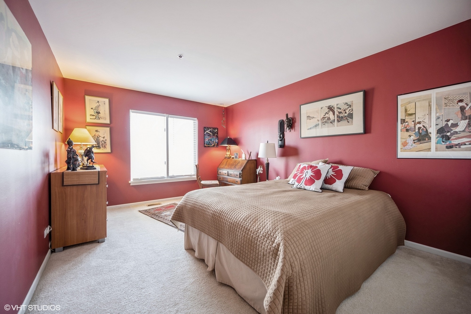 308 North Happ Road, Unit 307 Northfield, IL 60093 - Photo 8 of 13 Gallery Image 8