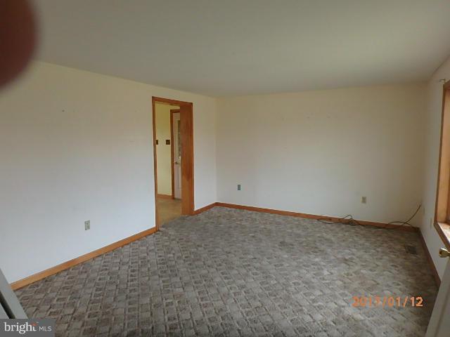 9005 Reichs Ford Road Frederick, MD 21704 - Photo 3 of 11 Living Room