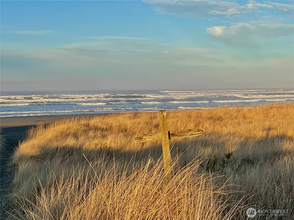 $269,000 | 26414 Ridge Avenue, Ocean Park, WA 98640