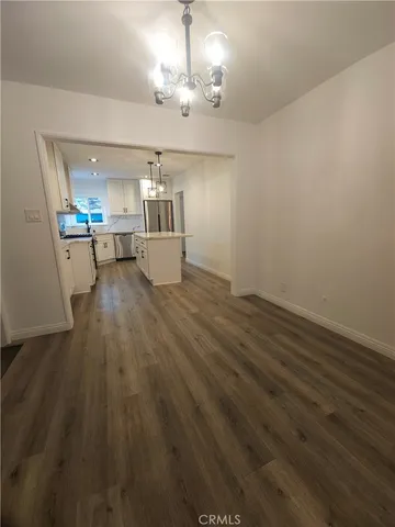 $4,500 | 17423 Burbank Boulevard, Encino, CA 91316