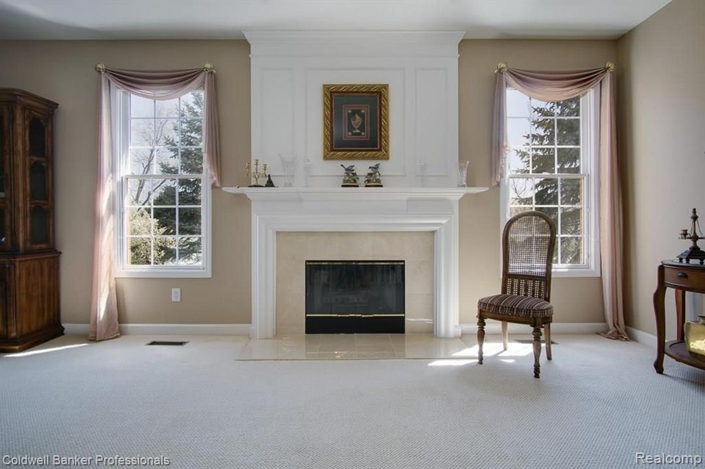 5251 Belmonte Drive, Unit 35 Rochester, MI 48306 - Photo 7 of 29