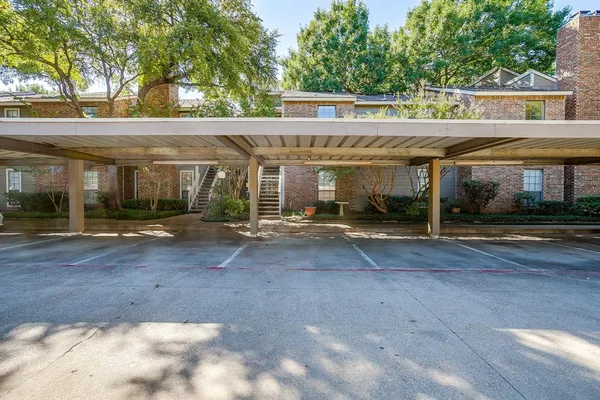 $165,000 | 1206 Riverchase Lane, Unit 251, Arlington, TX 76011