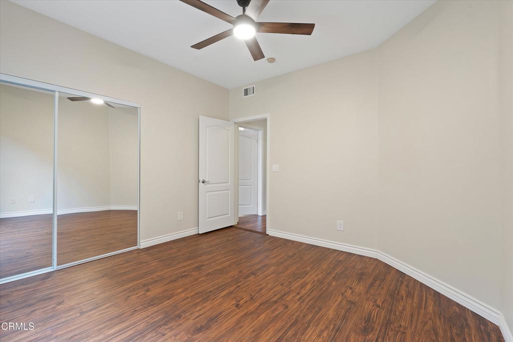 508 Glenwood Road, Unit 105 Glendale, CA 91202 - Photo 12 of 23 Bedroom #1