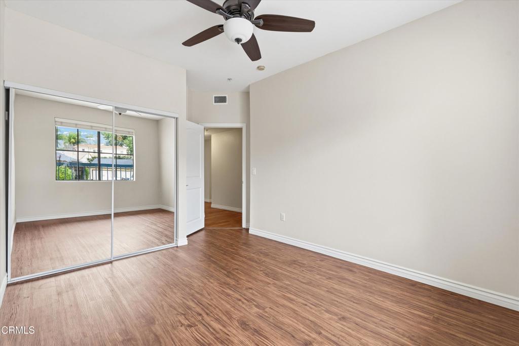 508 Glenwood Road, Unit 105 Glendale, CA 91202 - Photo 14 of 23 Bedroom #2
