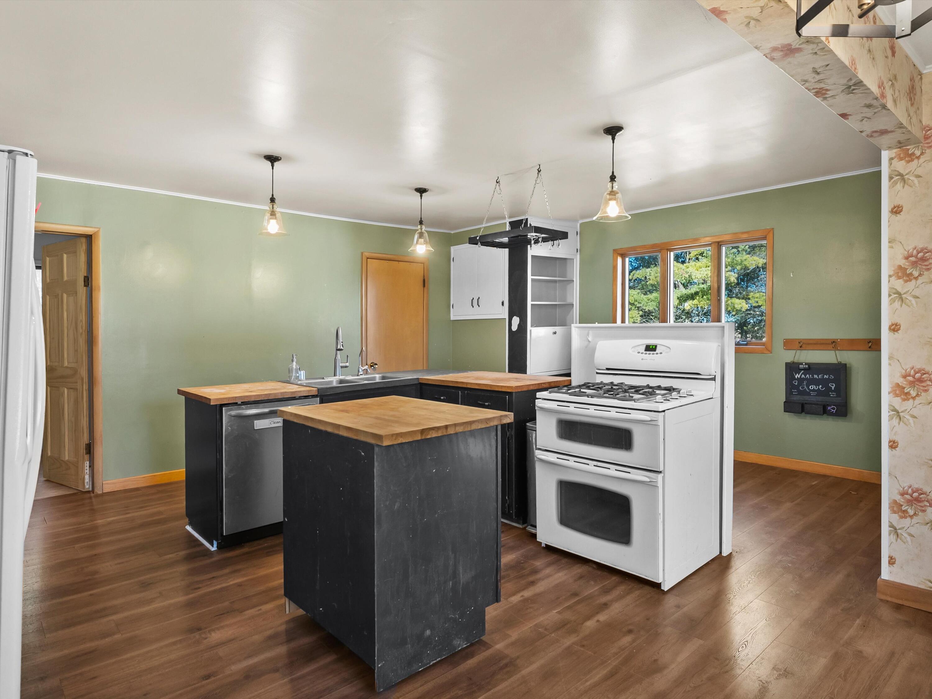 6704 Viceroy Road Two Rivers, WI 54241 - Photo 12 of 31 16-016_2654228_01999