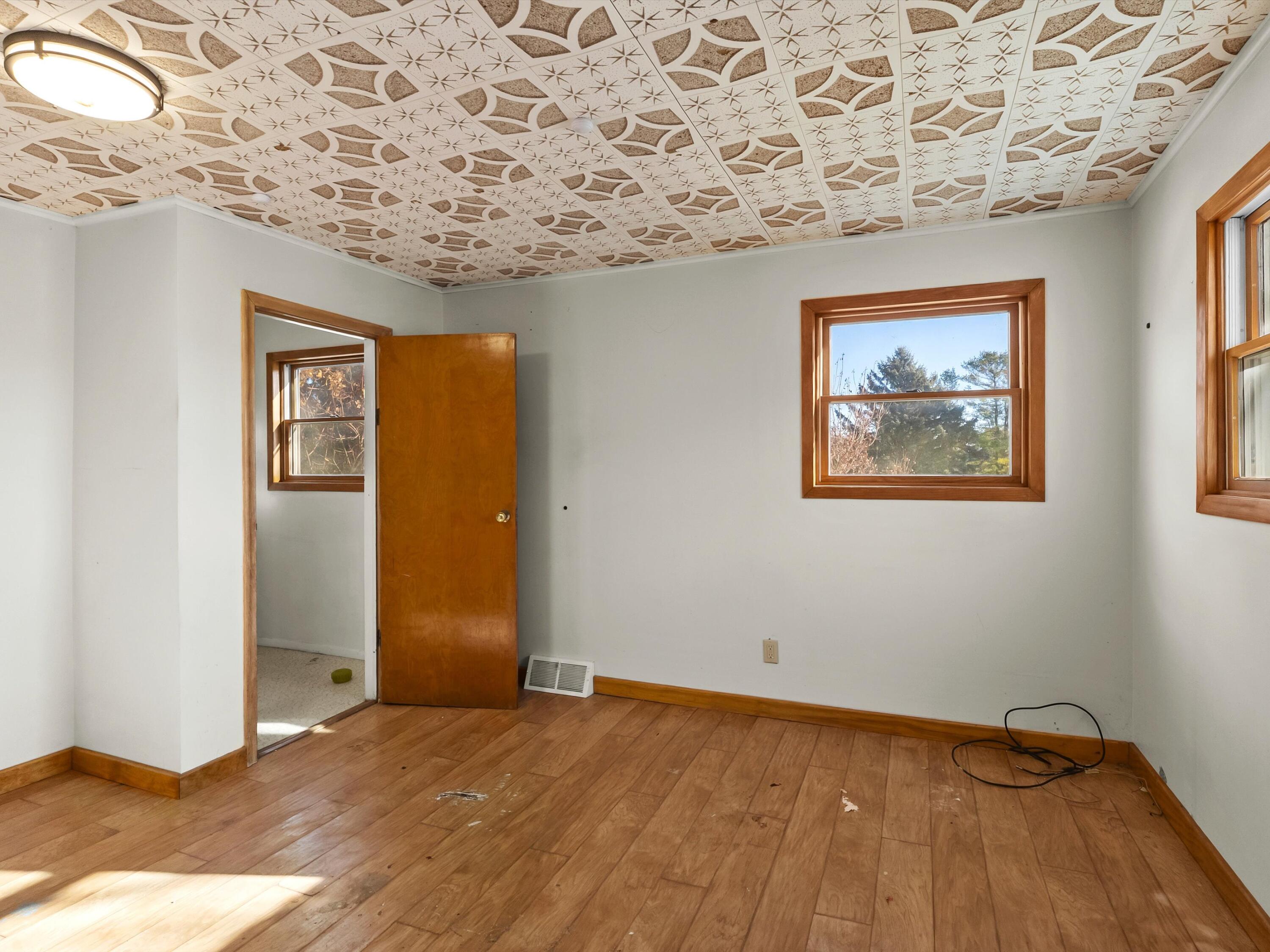 6704 Viceroy Road Two Rivers, WI 54241 - Photo 18 of 31 21-021_2654228_02029