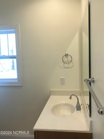 $1,675 | 513 Peru Road, Sneads Ferry, NC 28460