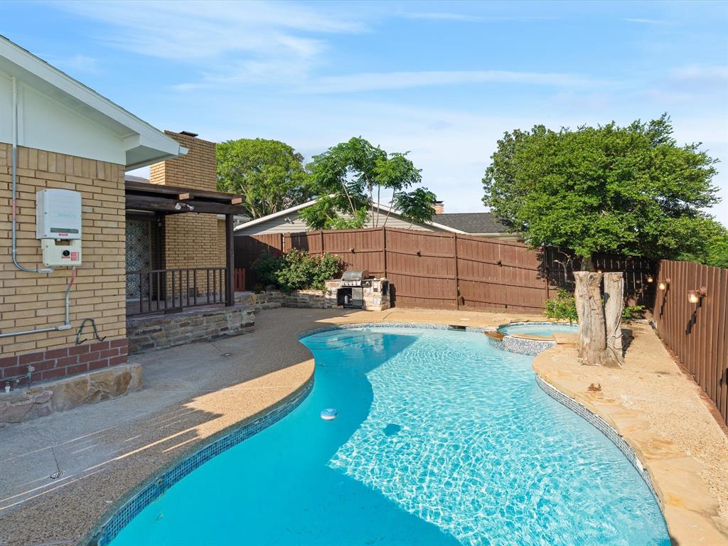 1952 Rambling Ridge Lane Carrollton, TX 75007 - Photo 26 of 29