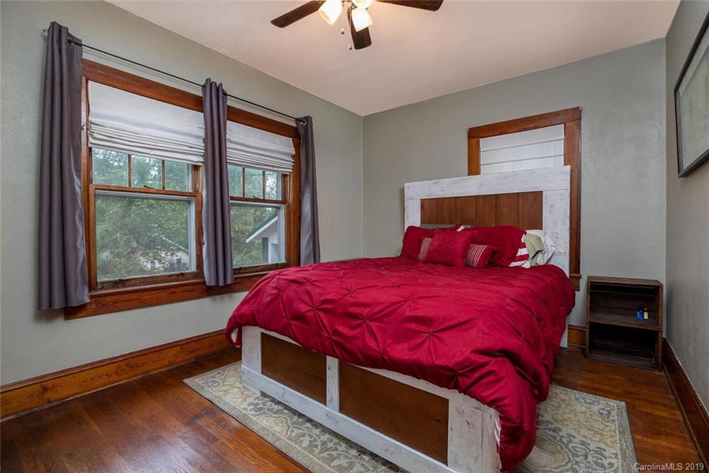 273 Lower Edgewood Road Candler, NC 28715 - Photo 14 of 26 Gallery Image 14
